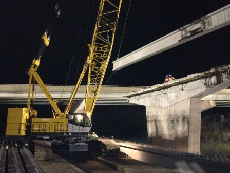 Installation of 1st girder for span 2 (Welland River).